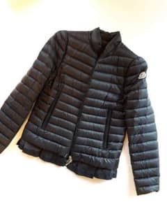 【MIYUmam様専用】MONCLERダウン/theoryワンピースのサムネイル