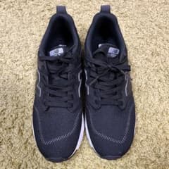 newbalance　スニーカーのサムネイル