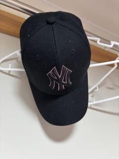 New York Yankees ベースボールキャップのサムネイル