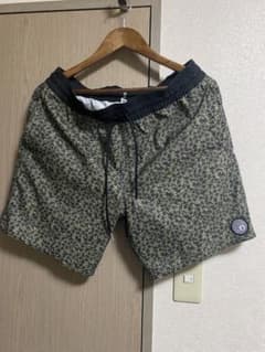 Volcom ハーフパンツ　麻柄　サーフパンツのサムネイル