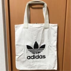 adidas originals トートバッグのサムネイル