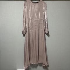 ロングワンピース ピンクベージュ レディースのサムネイル