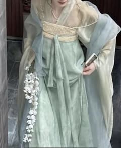 漢服のサムネイル