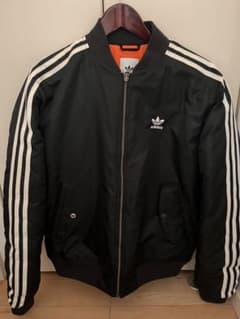 adidas originalsボンバージャケット Lサイズのサムネイル