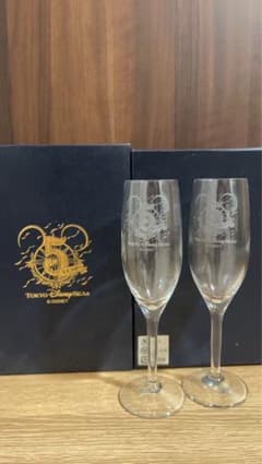 東京ディズニーシー 5周年記念 フィギュア+シャンパングラス✖︎6 東京 ディズニーシー 5周年 シャンパングラス 2個セット - メルカリ
