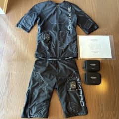 週末値下げ SIXPAD Powersuit 上下セット メンズM - メルカリ