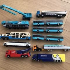 ロングトミカまとめ売り　TOMICA11点セットのサムネイル