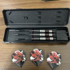 Harrows ダーツセット ケース付きのサムネイル