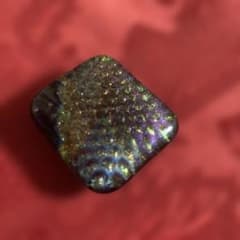 帯留め 虹色 螺鈿風 スクエアのサムネイル