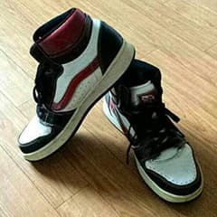 KーNさん専用   バンズVANS ハイカット 値下げ中 この機会にどーぞ！！！のサムネイル