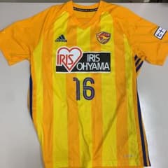 ベガルタ仙台　2019-2020シーズンレプリカユニフォーム（L)のサムネイル