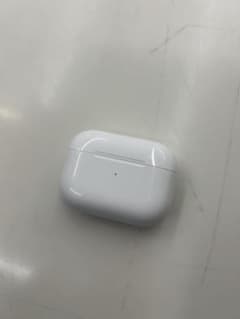 Apple AirPods Pro 第1世代 充電ケースのみのサムネイル
