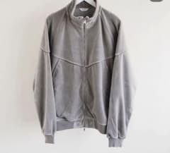 wellder ベロアトラックトップのサムネイル
