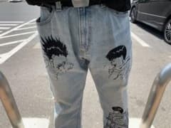 落書きデニムパンツのサムネイル