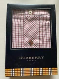 新品未使用BURBERRY LONDONトランクス Mサイズ日本製 赤チェック