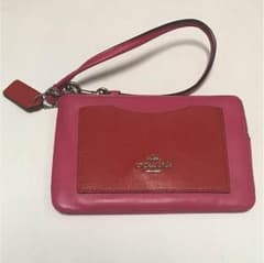COACHのサムネイル