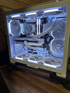 lianliゲーミングPC 5060tiのサムネイル