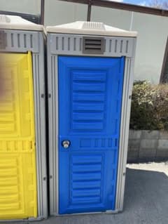 中古仮設トイレ　1台　汲み取り式のサムネイル