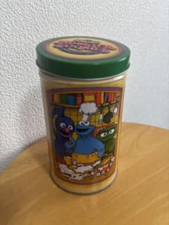 セサミストリート 円柱型クッキー缶のサムネイル