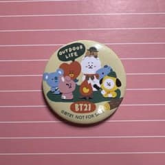 BT21 OUTDOOR LIFE 캔 배지