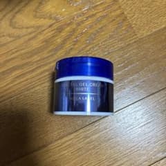 AQUA LABEL SPECIAL GEL CREAM WHITE 90gのサムネイル