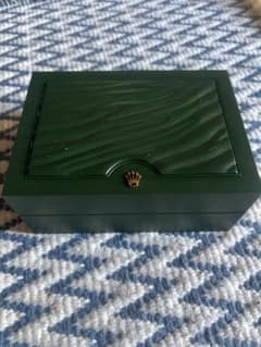 ROLEX グリーンボックス 付属品付きのサムネイル