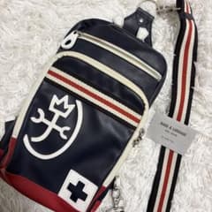極美品✨カステルバジャック ボディバッグ パンセ ビッグロゴ 