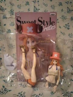 ワンピース ナミ フィギュアのサムネイル
