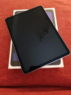 Thumbnail of iPad Air (第5世代) Wi-Fiモデル 256GB パープル