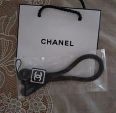 coco様専用新品未使用ノベルティシャネルCHANEL黒ナイロン携帯