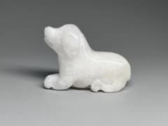 天然石彫刻 犬 手彫り 約4.7cm - メルカリ