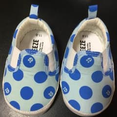 1ママ様専用〜新品未使用‼︎BREEZE〜キッズ靴〜のサムネイル