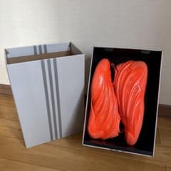 バスケットシューズ adidas HARDEN VOLUME 9 箱付きのサムネイル