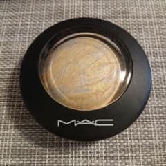 M・A・C ミネラライズ スキンフィニッシュのサムネイル