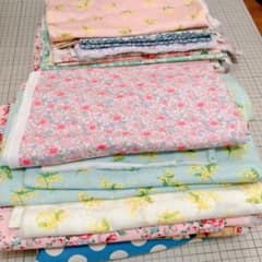 生地　布　ハギレ　ハンドメイドされる方に　まとめて出品②のサムネイル