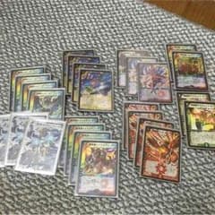 デュエルマスターズ ユニバースデッキのサムネイル