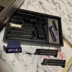 東京マルイ　PX4　px4　ガスガン　予備マガジン付き　送料無料のサムネイル
