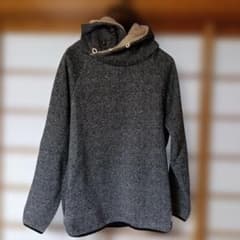 TITICACA　チチカカ　ボリュームネックパーカープルオーバー