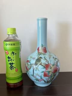 中国古美術/粉彩花鳥紋天球瓶 【大清乾龍年製】在銘/XG4-1 中国古美術/粉彩花鳥紋天球瓶 【大清乾龍年製】在銘/XG4-1 - メルカリ