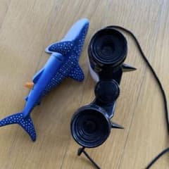 双眼鏡　ジンベエザメロボ　オーシャンズスコープ　水族館