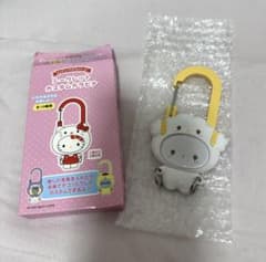산리오 시크릿 커스텀 카라비나 코기뮌