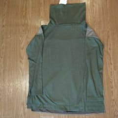 【新品】ハイネック カットソーのサムネイル