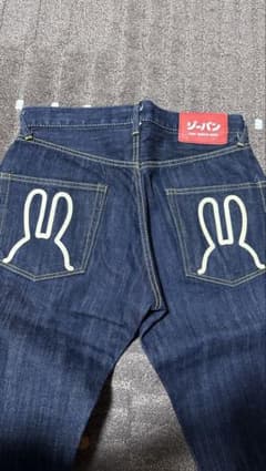 美品】CUNE デニムパンツ うさぎプリント 濃紺 ジーパン 日本製 希少