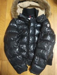 モンクレール　ＭONCLER ブルガリ