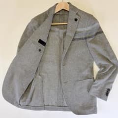 【美品】ラルディーニ 春夏リネン混ジャケット 本切羽 ブートニエール付 灰 44 美品】ラルディーニ 春夏リネン混ジャケット 本切羽 ブートニエール付