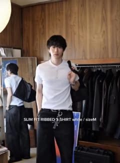 完売品 コス COS スリムフィットリブTシャツ 白Sサイズ - メルカリ