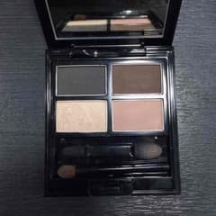 ADDICTION アイシャドウパレットのサムネイル