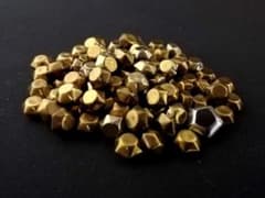 バトスピ 金コア89個、ソウルコア1個のサムネイル
