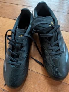 adidas Predator サッカーシューズ 黒✕ゴールド23.5 - メルカリ