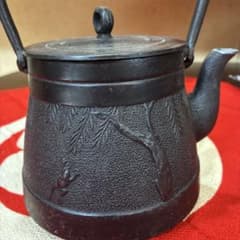 アンティーク鉄瓶 茶道具 正寿堂 柳に蛙 注ぎ口銀巻き(^^) - メルカリ